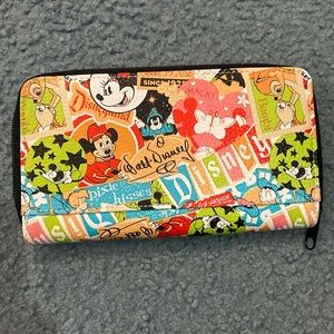 Disney Wallet